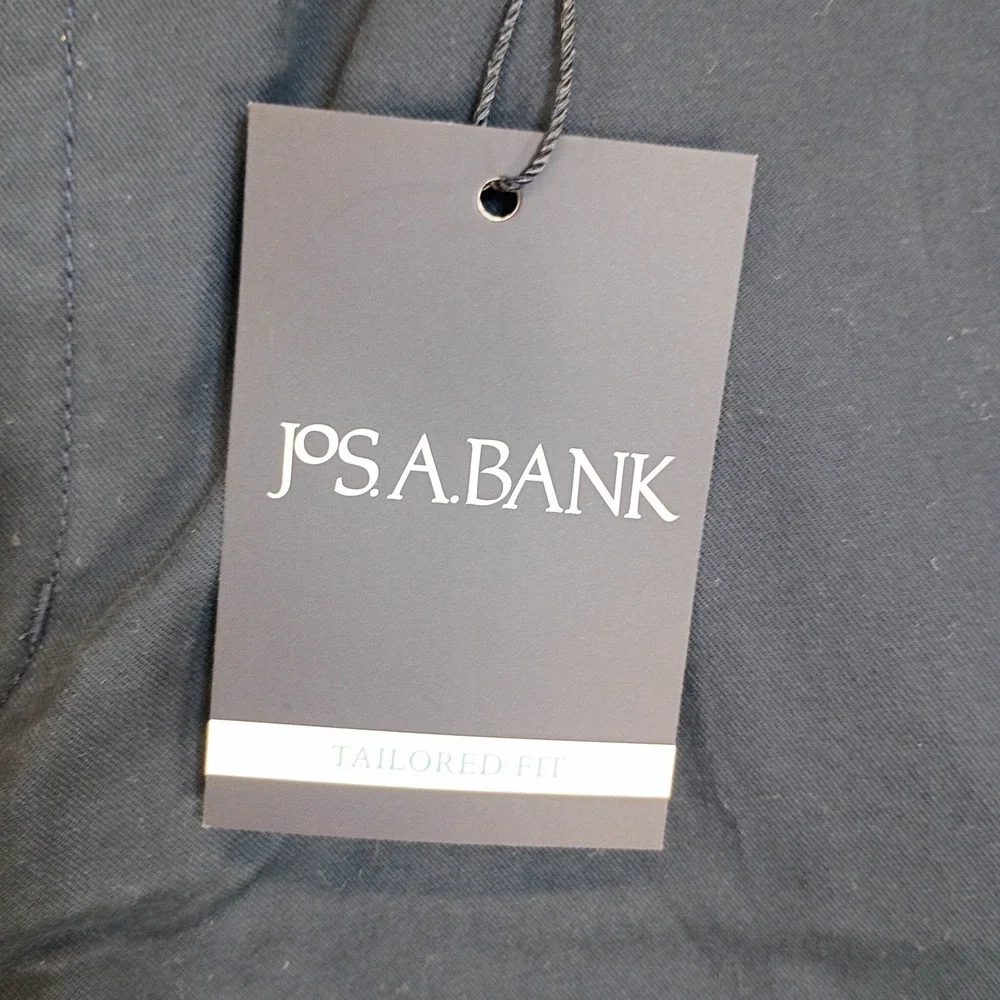 Jos A Bank Mens Size 34 Navy Blue Tailored Fit Stretch Twill Chino Shorts NWT